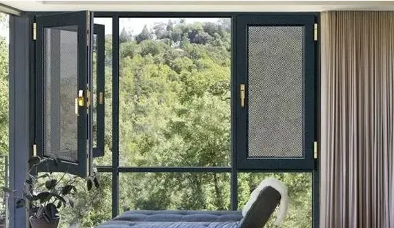 Security screen mesh use attention problem