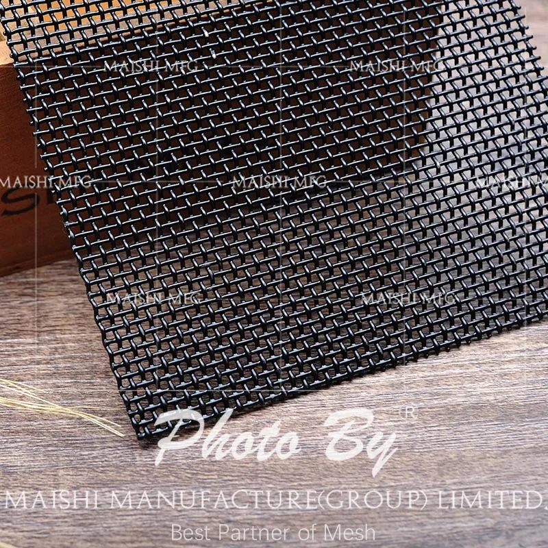 Correct cleaning of Security screen mesh, 30 years will not be bad